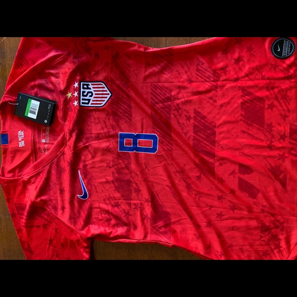 Red BRAND NEW Julie Ertz USA Nike Soccer Jersey